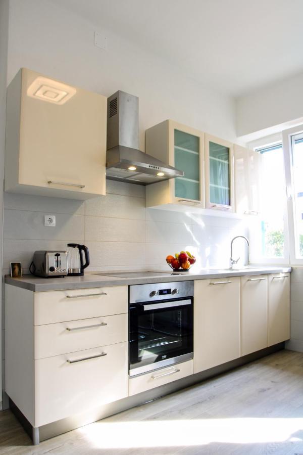 Tonka'S Beautiful Apartment In City Centre Split Exterior photo