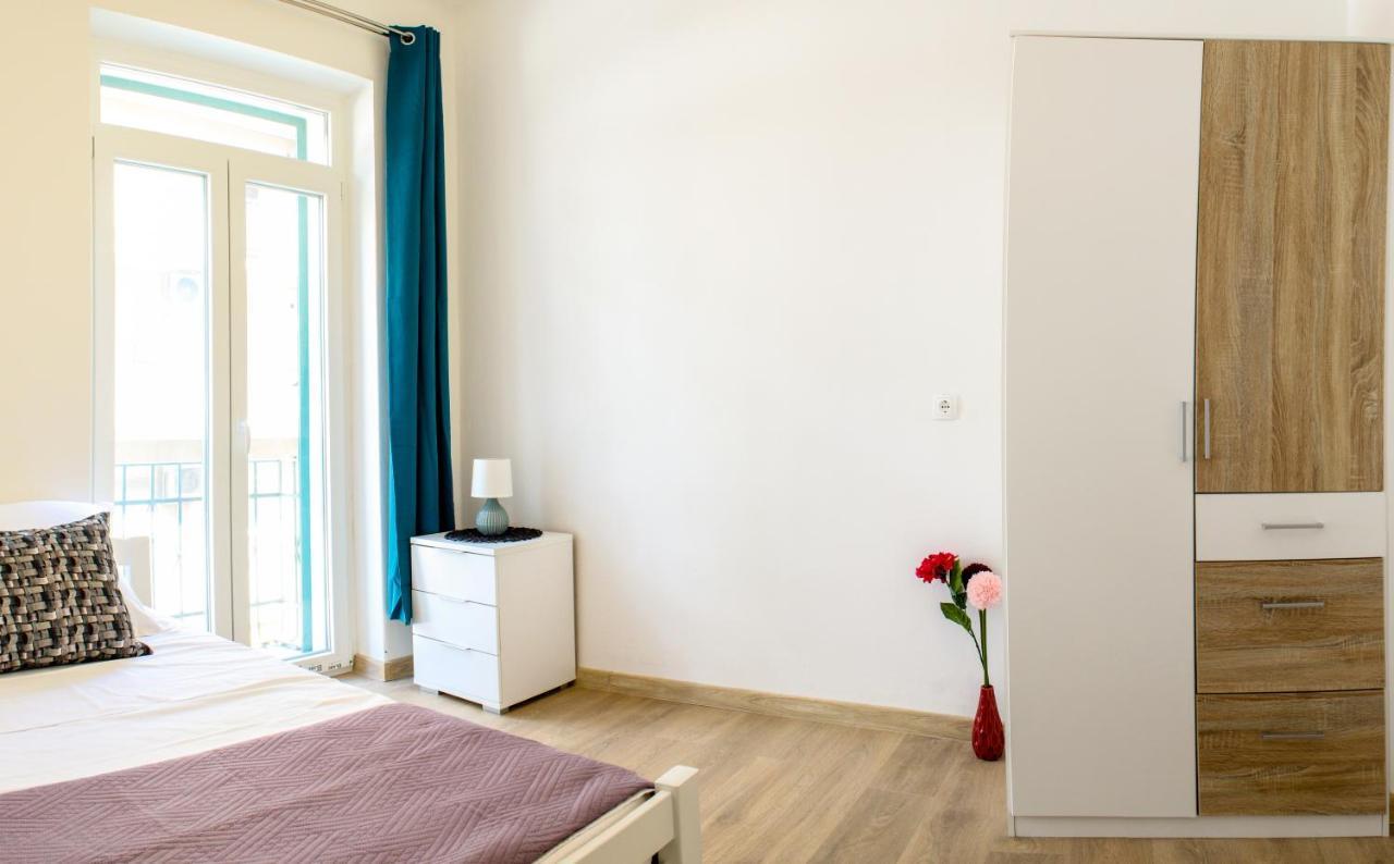 Tonka'S Beautiful Apartment In City Centre Split Exterior photo